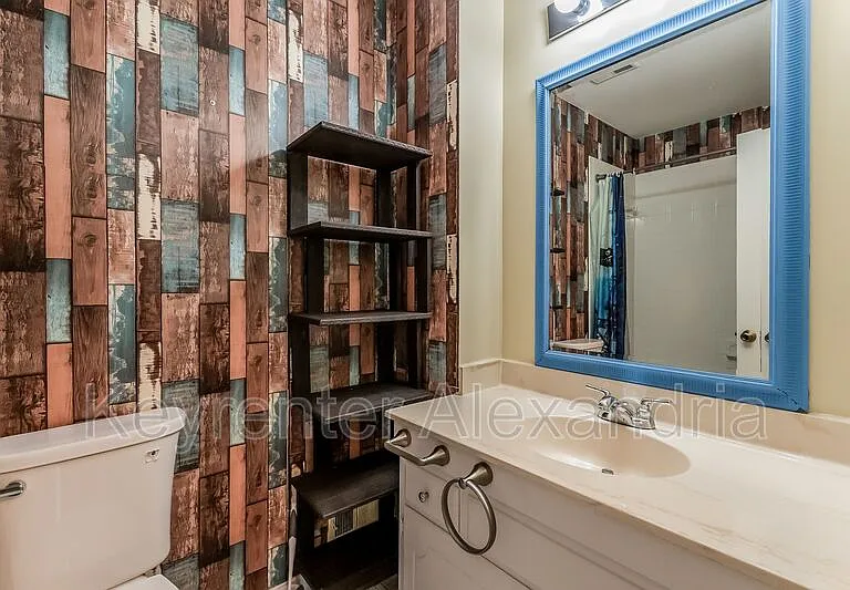 8239 Doctor Craik Ct — Photo 16