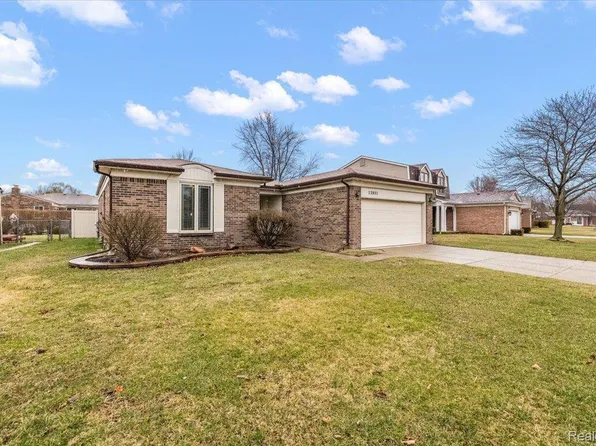 13851 Biscayne Dr, Sterling Heights, MI 48313