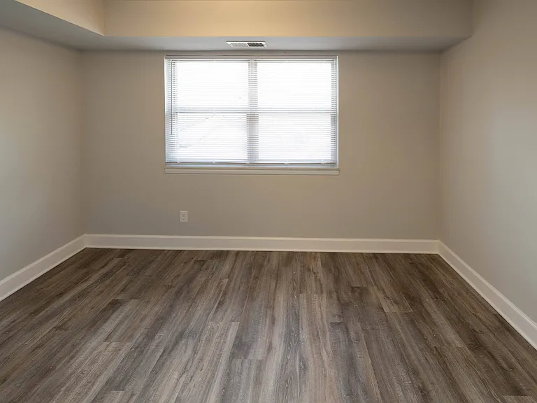 McDonogh Village Apartments & Townhomes — Photo 10