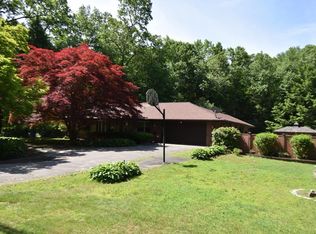 94 Loudville Rd, Easthampton, MA 01027