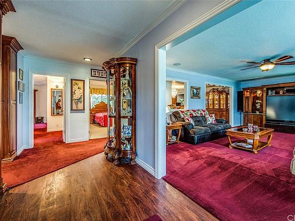 4th image of 2738 Lowell Ln