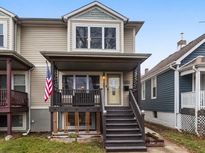 1811 Lyons St, Evanston, IL, 60201