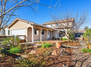 104 Glacier Ct, Petaluma, CA 94954