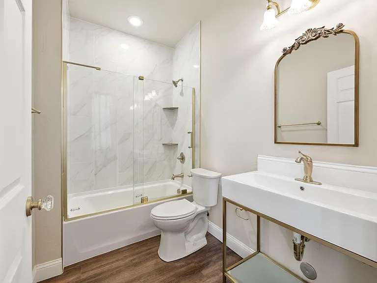 144 W Park St — Photo 3