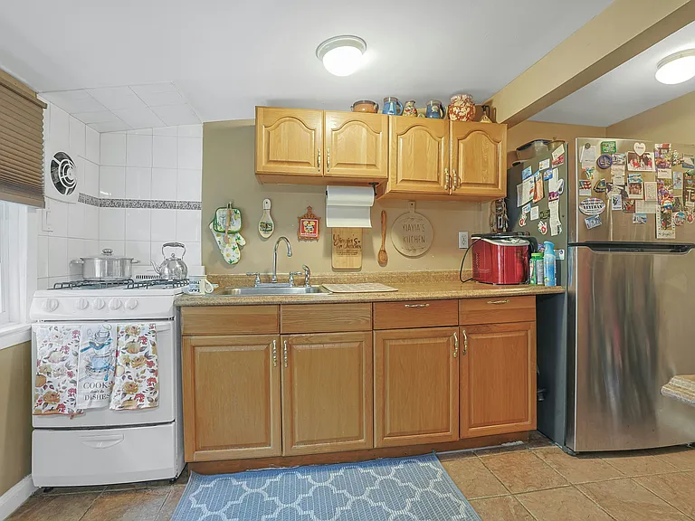 169 Sickles Ave — Photo 13