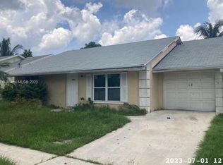 5869 Aurora Ct, Lake Worth, FL 33463