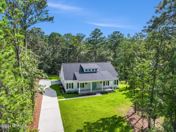 272 Royal Tern Drive, Hampstead, NC 28443