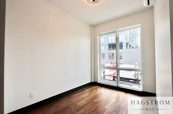 Rented by Hagstrom Management Inc | media 22