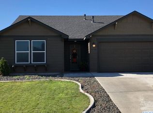 3212 Canterbury Ln, Pasco, WA 99301