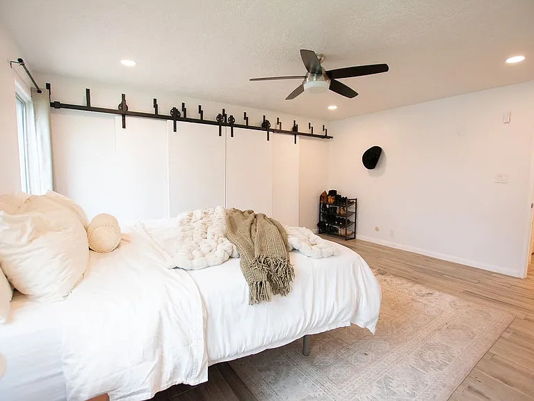 9514 Avenida Del Oso NE — Photo 34