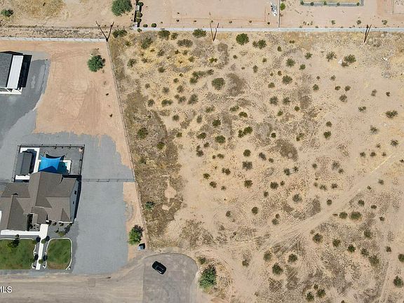 4th image of 8214 Donald Way -- #33
