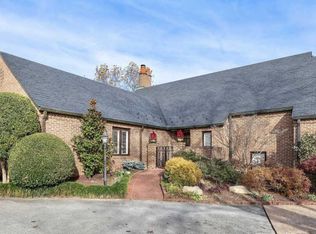 2228 Lake Ln, Knoxville, TN 37919