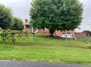 660 Summit Dr, Jonesborough, TN 37659