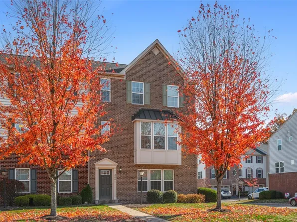3001 Pointe View Dr, Mars, PA 16046