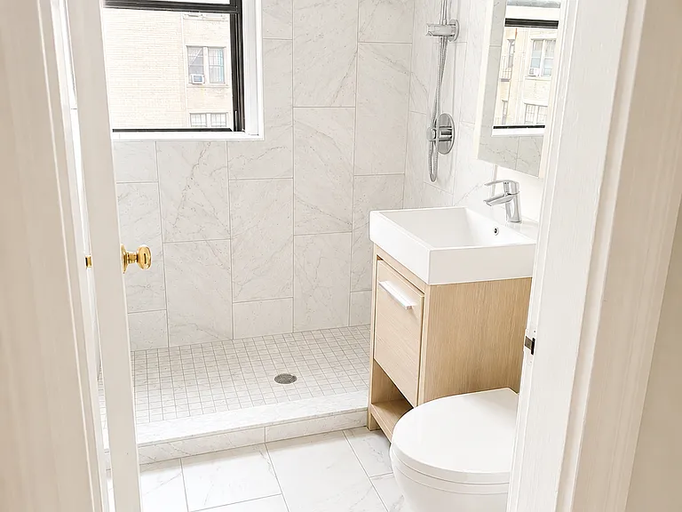 370 Chestnut Hill Ave #34 — Photo 6