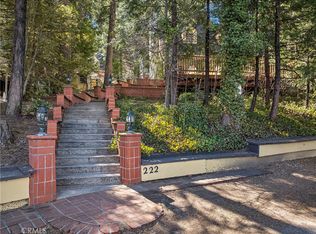 222 Holiday Dr, Lake Arrowhead, CA 92352