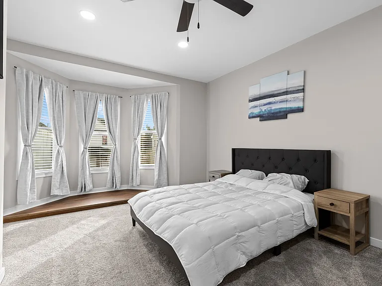 509 S York St — Photo 8