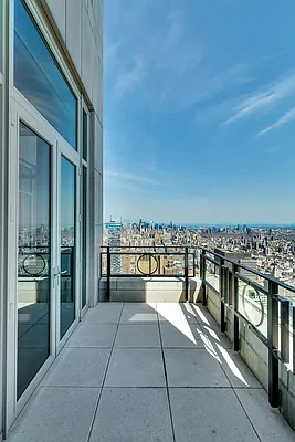 Sold by Compass | media 19