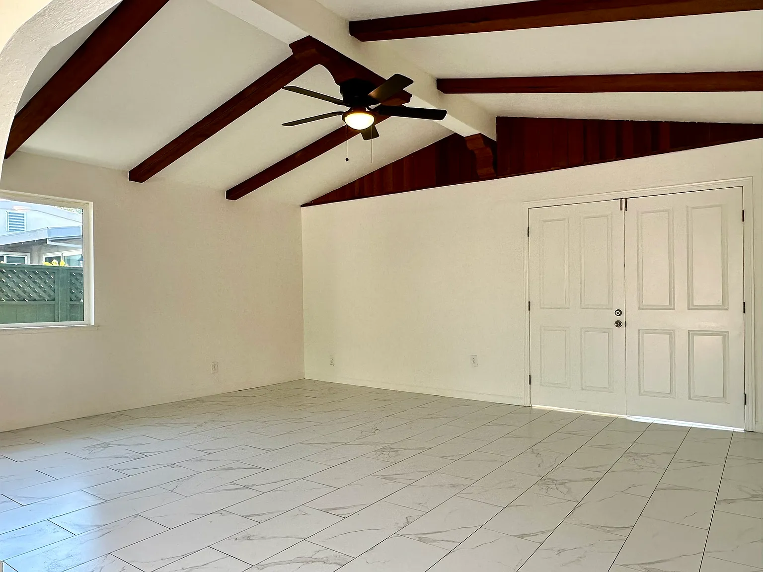 1 bed, 725 sqft, $2,375 — Photo 2