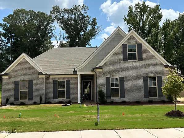 951 Collie Dr, Hernando, MS 38632