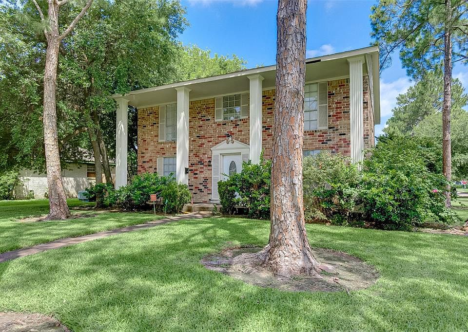 1st image of 10615 Sagewick Dr