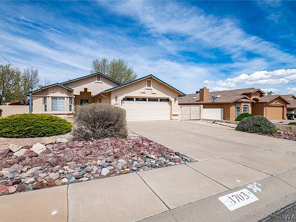 4th image of 1703 Palo Verde Drive
