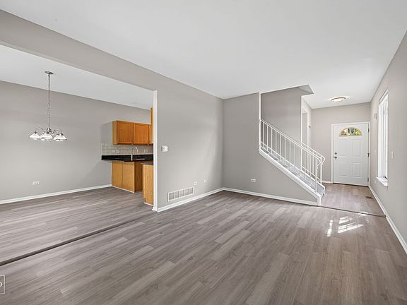 2nd image of 1738 Windward Ave