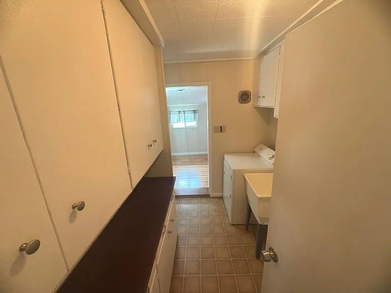 2158 Rankin Rd — Photo 25