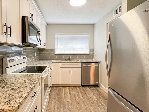 5th image of 12062 Socrates Dr #12066
