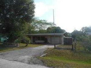 208 N 41st St, Fort Pierce, FL 34947