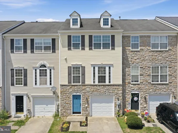 20 Bravery Way, Martinsburg, WV 25405