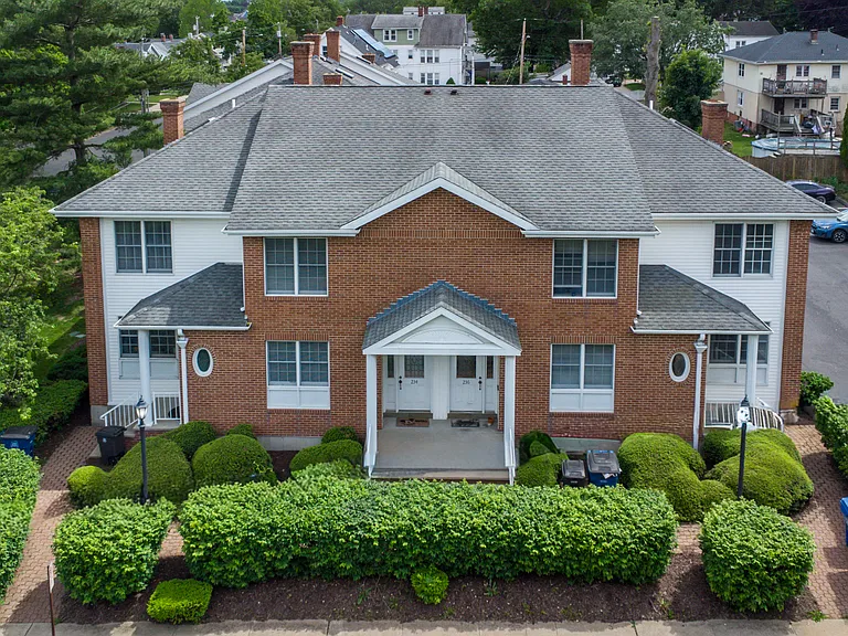 238 Peat Meadow Rd — Photo 1