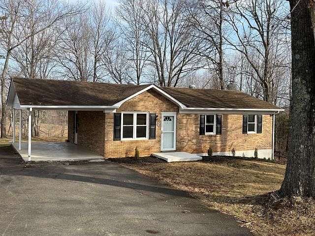 1st image of 1449 Cranberry Rd