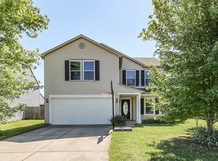 5625 N Burlington Dr, McCordsville, IN 46055