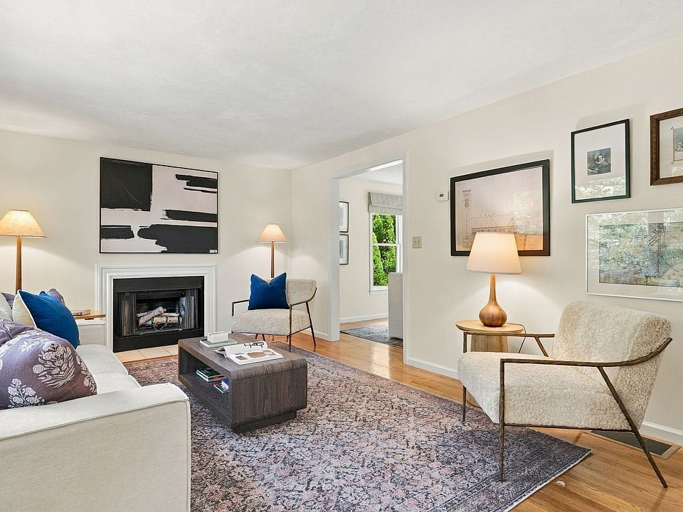 1st image of 159 Brattle St