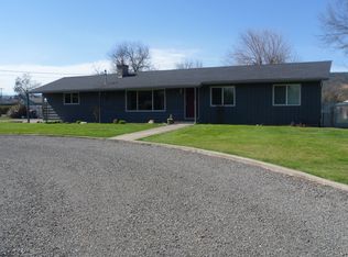 3271 Hanley Rd, Central Pt, OR 97502