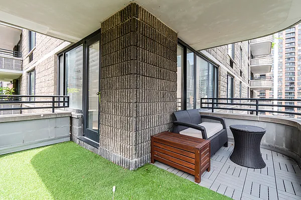 Rented by Douglas Elliman | media 30