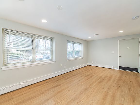 4th image of 31 Upper Mountain Ave APT 5