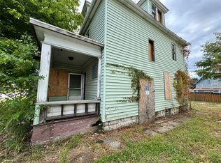 1316 Buffalo Rd, Erie, PA 16503