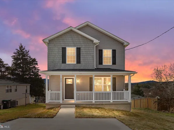 207 S Loudoun St, Strasburg, VA 22657