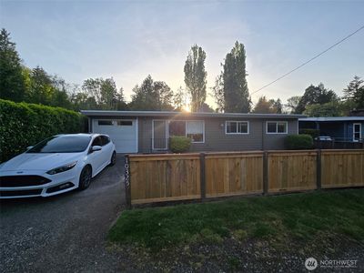 10325 39th Avenue NE, Seattle, WA, 98125