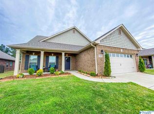 7308 Vidette Ln SE, Owens Cross Roads, AL 35763