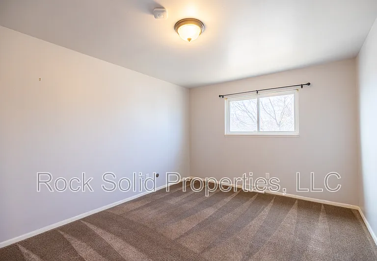 4709 Windmill Rd — Photo 14