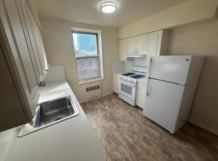 13639 41st Ave APT 6B, Flushing, NY 11355