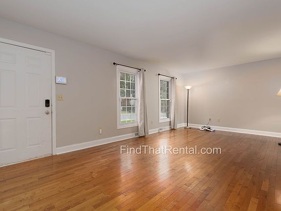 5th image of 1030 Northfield Dr