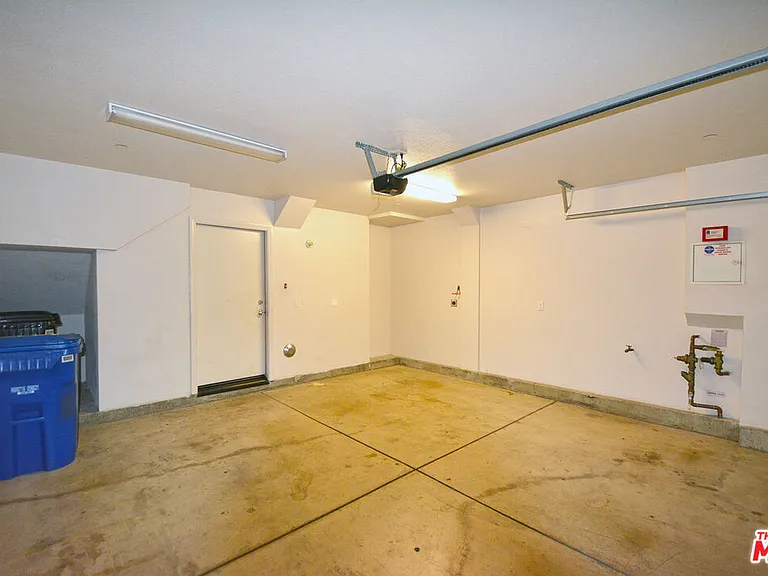 14107 W Birch Ln — Photo 24