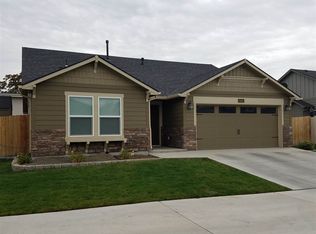 5456 N Landon Creek Pl, Meridian, ID 83646
