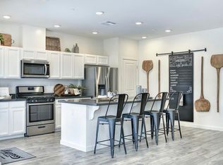 3883 Patsy Dr, Redding, CA 96001