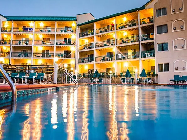 111 Center STREET #355, Lake Geneva, WI 53147