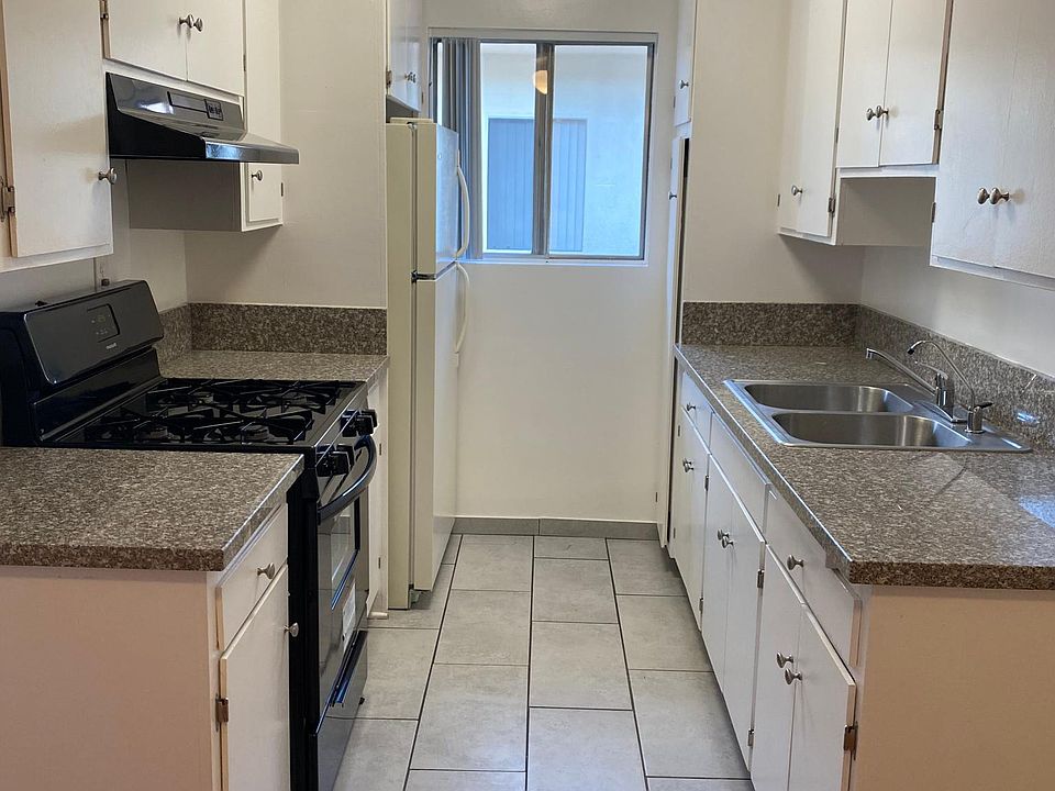 1st image of 1249 S Orange St #208